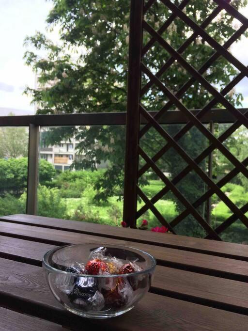 Bright And Cozy Apartment Near Park, With A Huge Terrace. Warschau Exterior foto